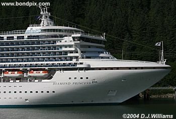 Cruise ship Diamond Princess in Alaska