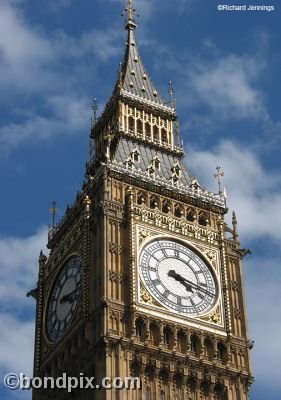 Big Ben clock tower in London, England