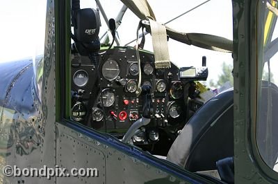 Cessna 305 Marines aircraft cockpit controls