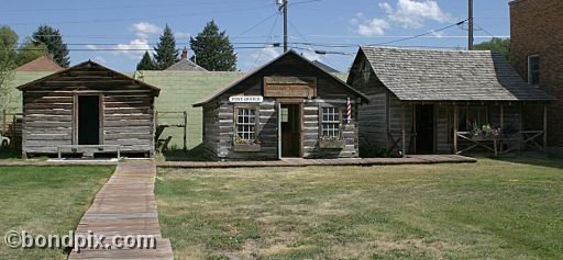 Deer Lodge Museums, Frontier Montana cabins and Post Office
