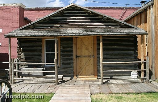 Deer Lodge Museums, Frontier Montana cabin